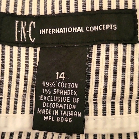 INC International Concepts Womans Black & White Striped Capri Pants, Size: 14 - Picture 6 of 7